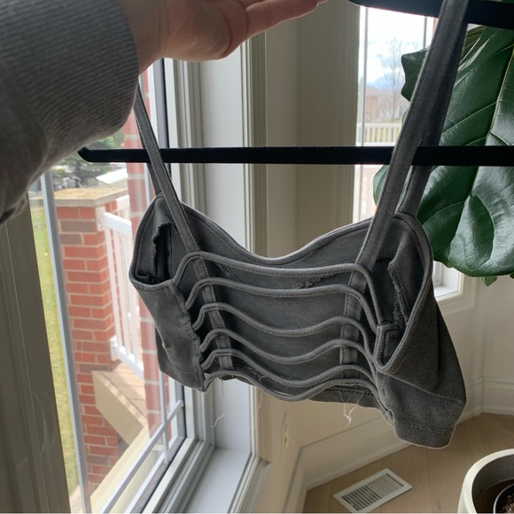 Crop top Bralette with fancy Back - Picture 4 of 9